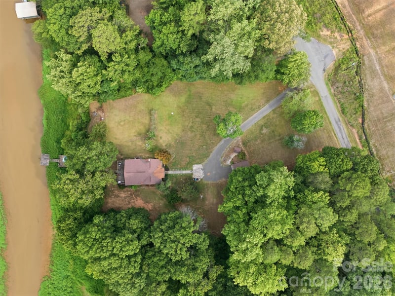 146 Duck Cove Rd, Belmont, NC 28012