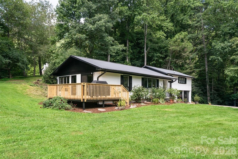 360 Pinners Cove Rd, Asheville, NC 28803