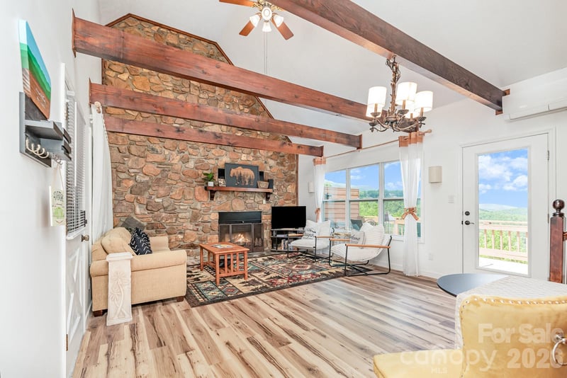 508 Over Look Dr #2, Burnsville, NC 28714
