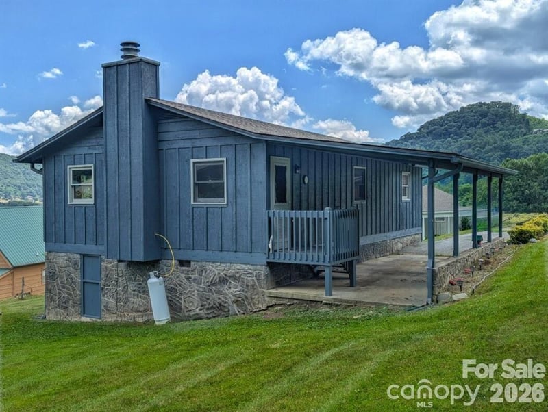 84 Stoney Ridge Loop, Maggie Valley, NC 28751