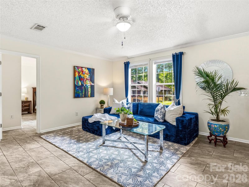 144 Hanover St, Asheville, NC 28806