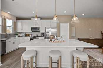 9032 Gulledge Ct, Charlotte, NC 28262