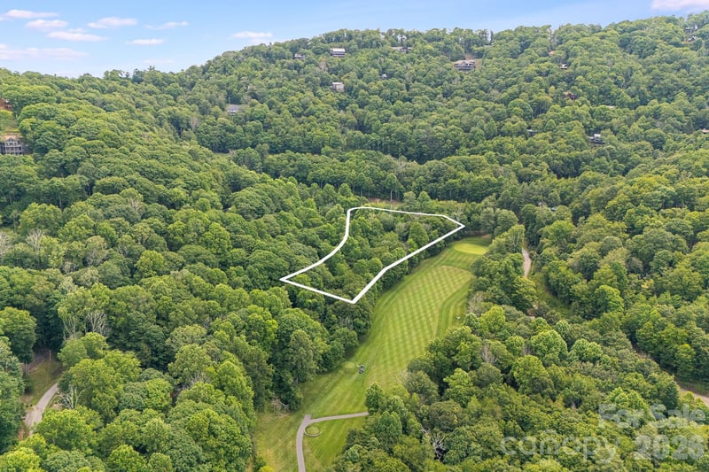 646 El Miner Dr, Mars Hill, NC 28754