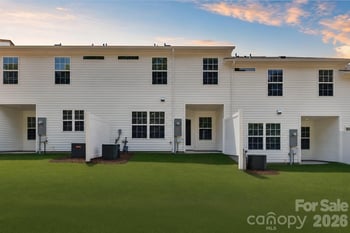 448 Sand Dunes Dr #82, Kannapolis, NC 28081