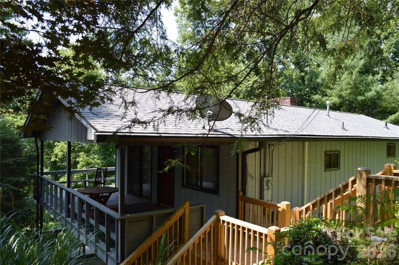 184 Laurel Rd, Arden, NC 28704
