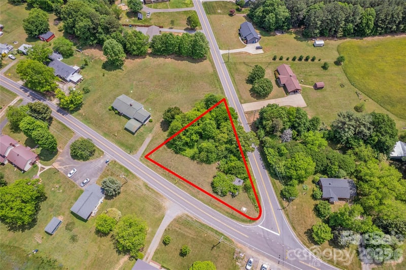 1558 Buffalo Shoals Rd, Catawba, NC 28609
