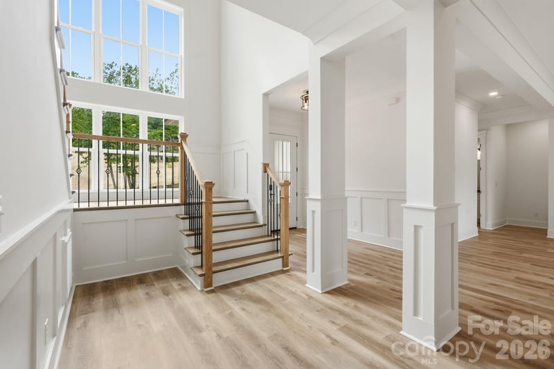 301 Spanish Oak Ln, Gastonia, NC 28056