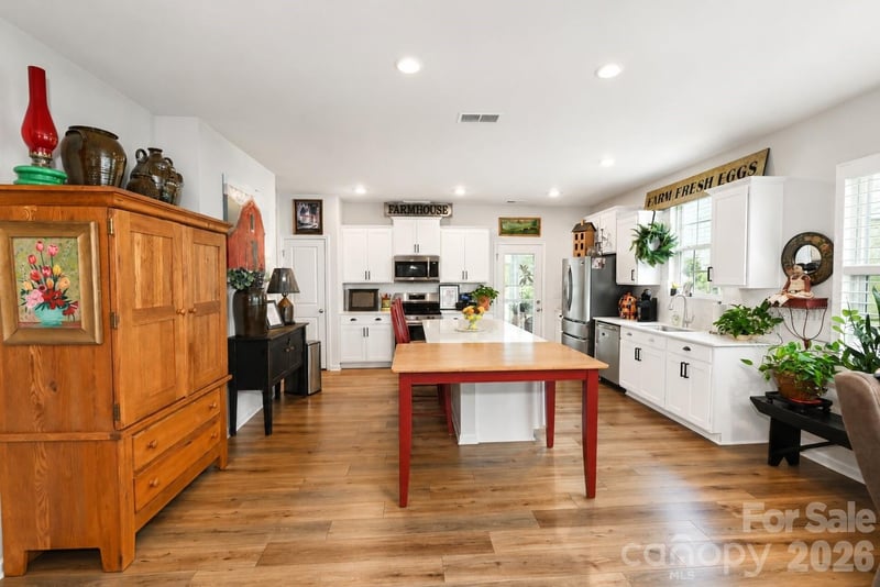 2826 Legacy Ridge Ln, Catawba, NC 28609