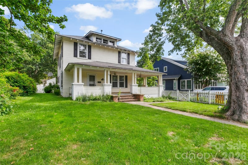 729 5th Ave, Hendersonville, NC 28739