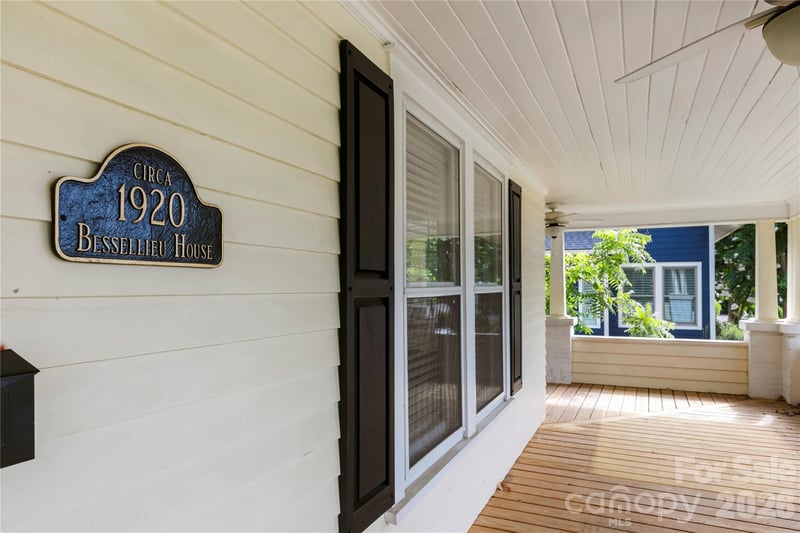 729 5th Ave, Hendersonville, NC 28739