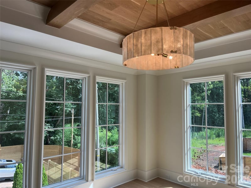 630 Ashworth Rd, Charlotte, NC 28211