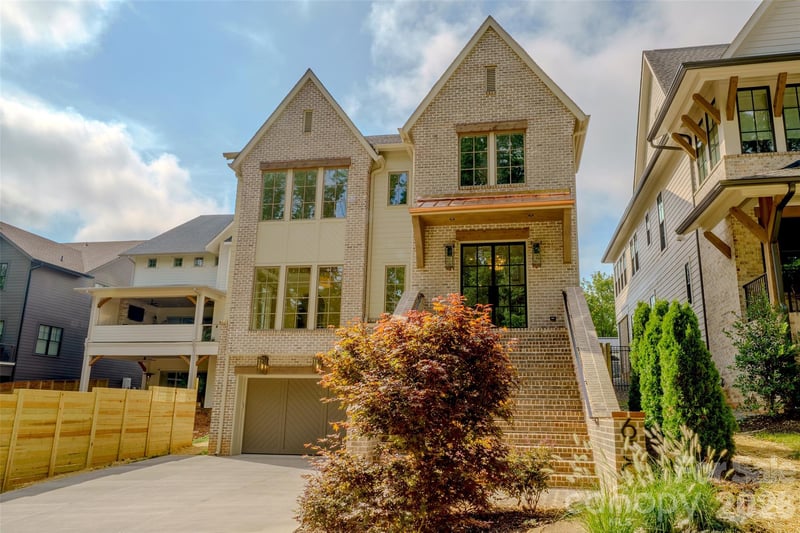 630 Ashworth Rd, Charlotte, NC 28211