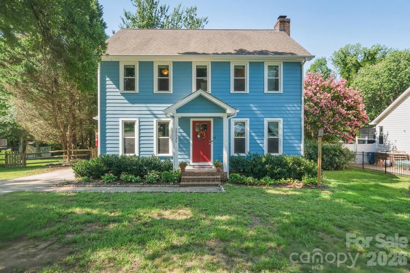 19535 Heartland St, Cornelius, NC 28031