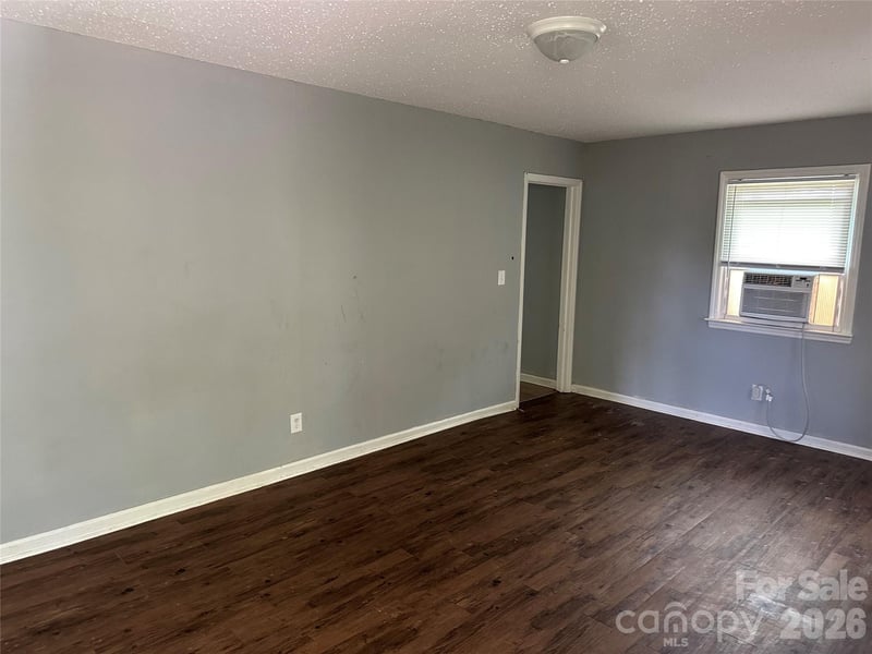 705 Logan St, Gastonia, NC 28052