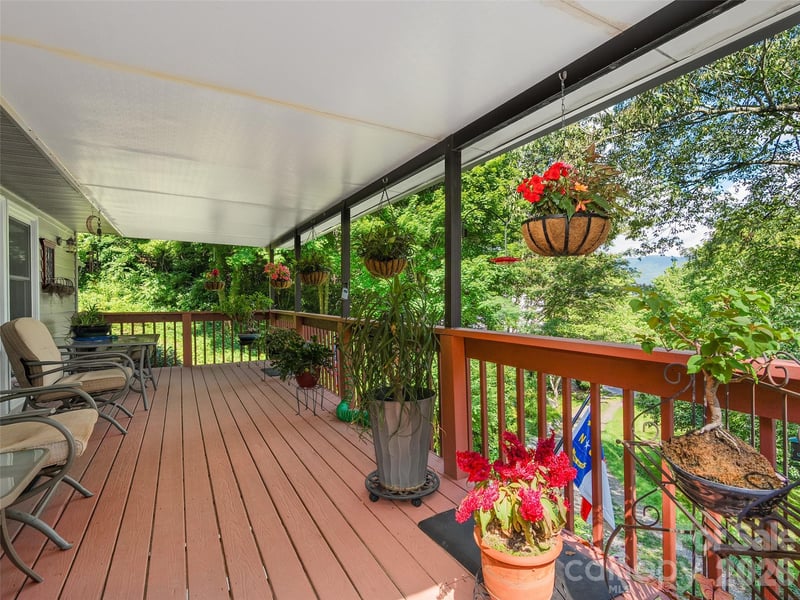 462 Farley St, Waynesville, NC 28786
