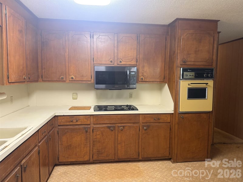 511 E Church St, Kershaw, SC 29067