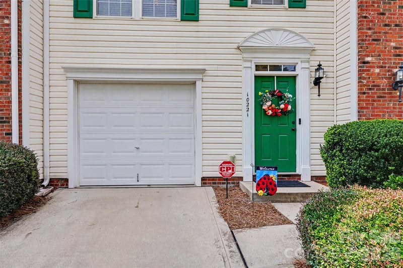 10221 Garrett Grigg Rd, Charlotte, NC 28262