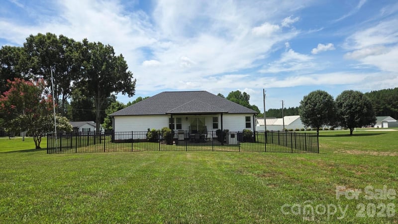2630 Highway 182 Hw, Lincolnton, NC 28092