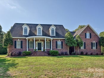 2354 Perry Rd, Denver, NC 28037