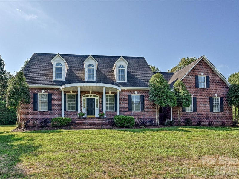 2354 Perry Rd, Denver, NC 28037