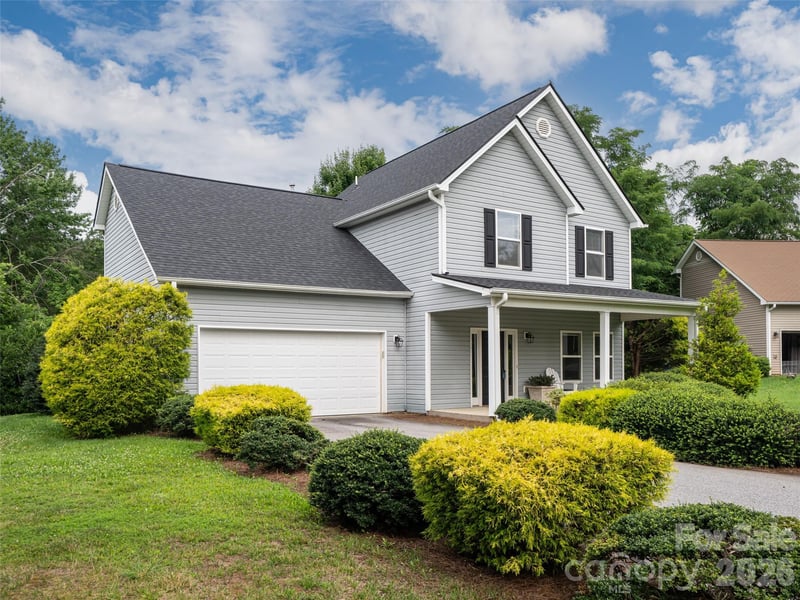 23 Scottish Cir, Asheville, NC 28803