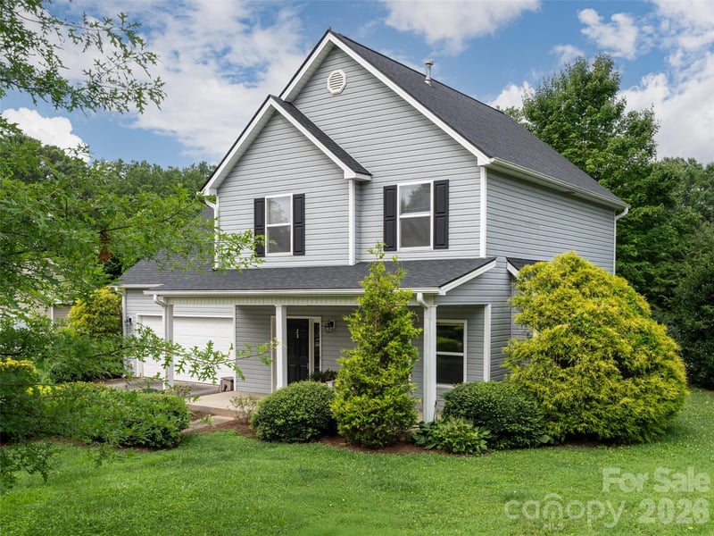 23 Scottish Cir, Asheville, NC 28803