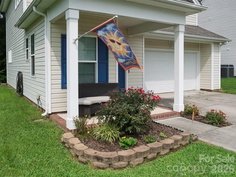 2568 Captains Watch Rd, Kannapolis, NC 28083