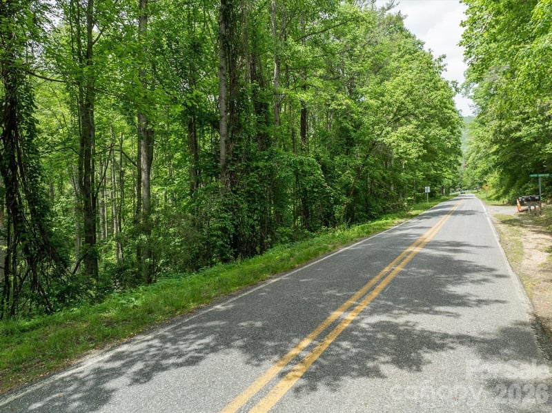 99999 Moody Cove Rd #1, Weaverville, NC 28787