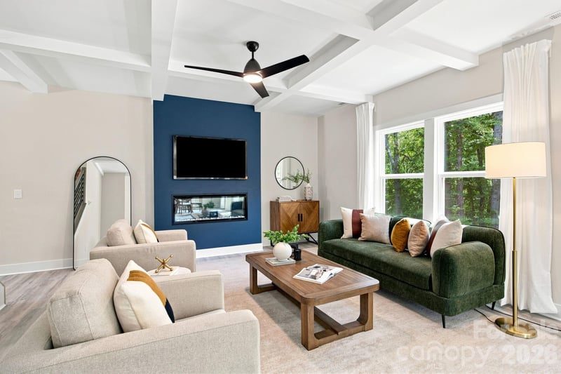 402 North St, Dallas, NC 28034