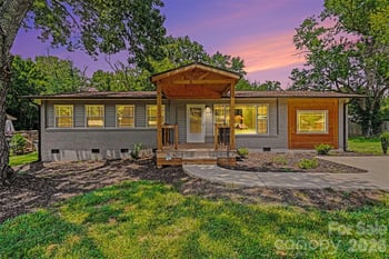 4219 Tipperary Pl, Charlotte, NC 28215