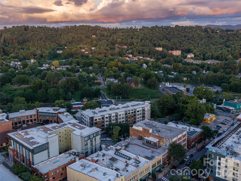 55 Market St #515, Asheville, NC 28801
