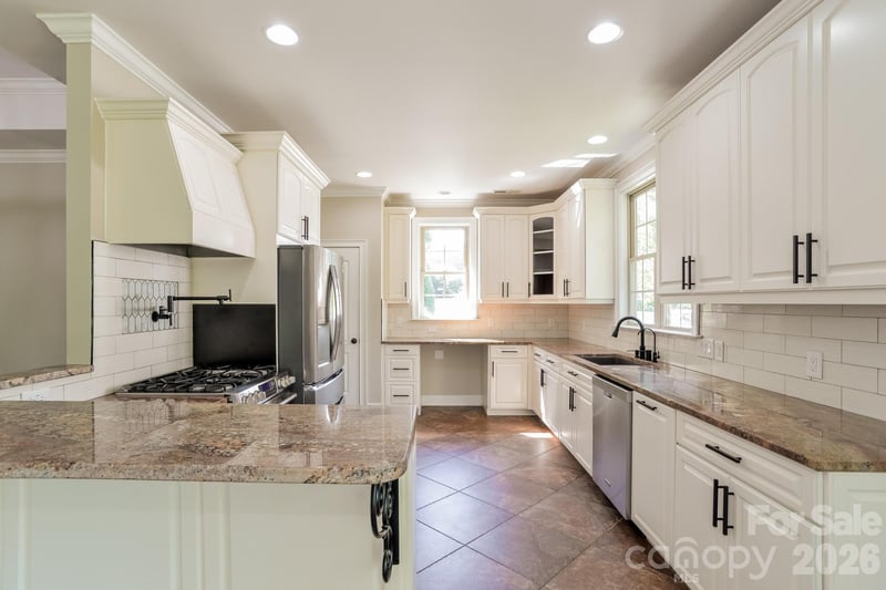 2360 Smith Harbour Dr, Denver, NC 28037