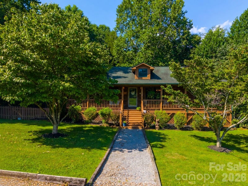 91 Tibi Ln, Waynesville, NC 28785