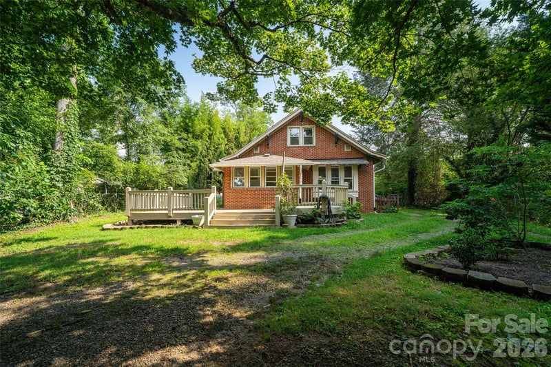 76 Starnes Cove Rd, Asheville, NC 28806
