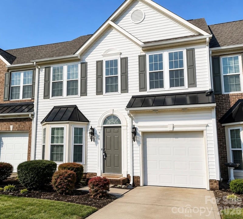 320 Shingleoak Dr, Clover, SC 29710