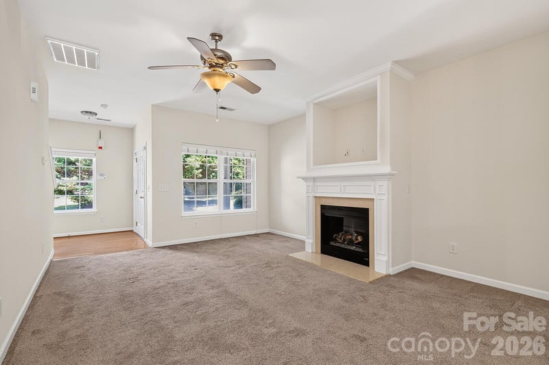 8618 Twined Creek Ln, Charlotte, NC 28227