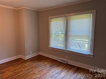514 Avon St, Gastonia, NC 28054