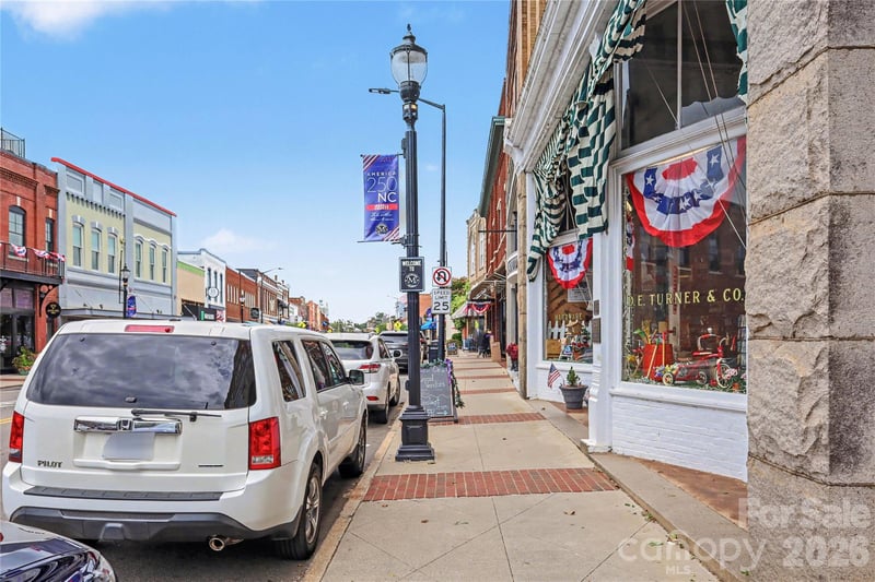 111-115 Main St, Mooresville, NC 28115
