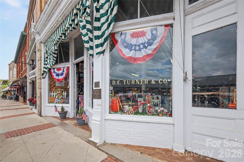 111-115 Main St, Mooresville, NC 28115