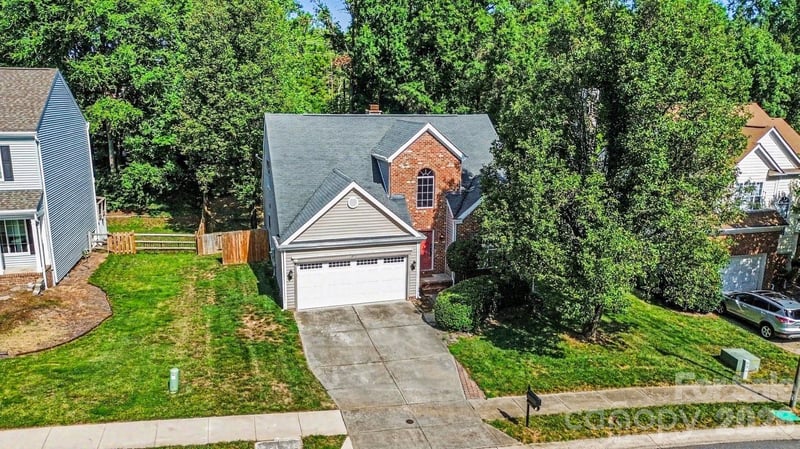 5912 Downfield Wood Dr, Charlotte, NC 28269