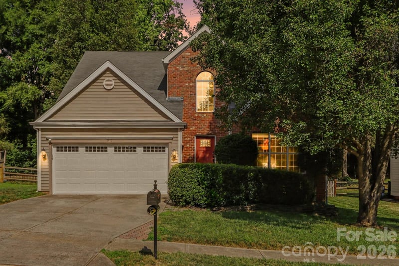 5912 Downfield Wood Dr, Charlotte, NC 28269