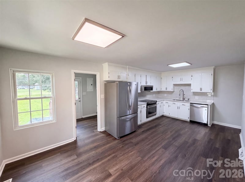 642 Lancer Ct, Concord, NC 28027