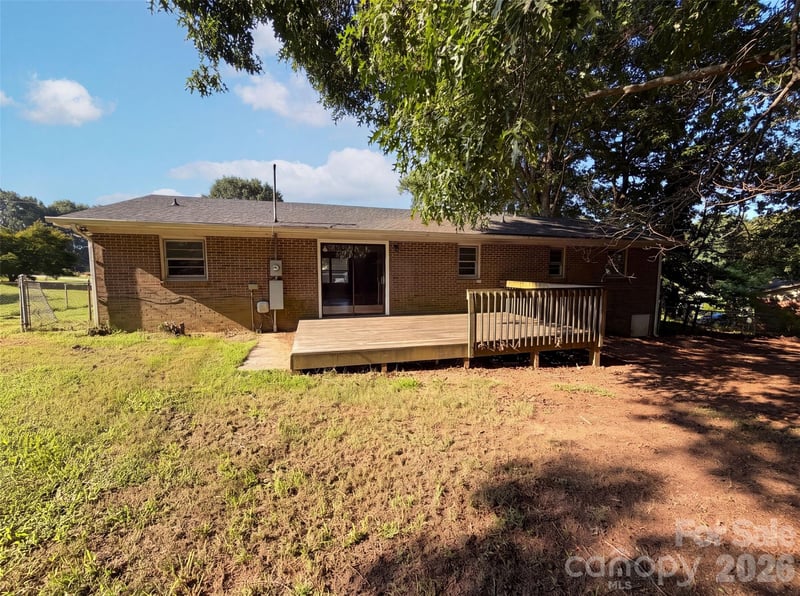 120 Riley Rd, Dallas, NC 28034