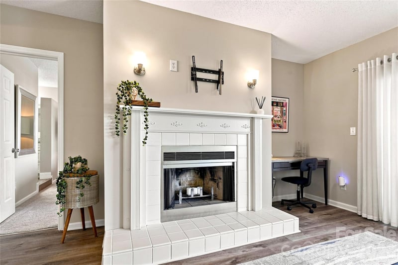 9031 J M Keynes Dr #48, Charlotte, NC 28262