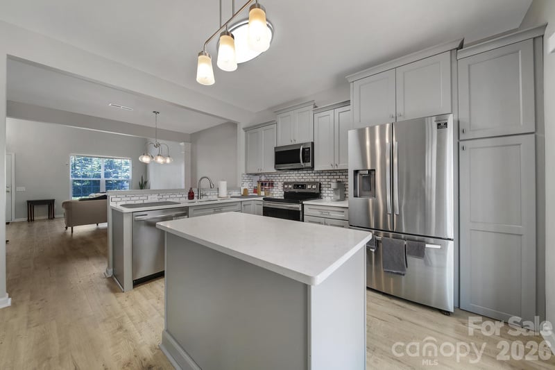 11719 Woodmere Trace Dr, Charlotte, NC 28277