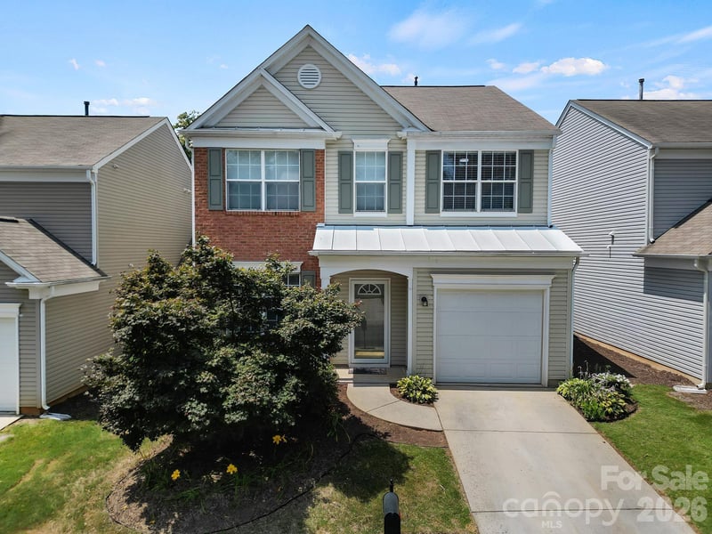 11719 Woodmere Trace Dr, Charlotte, NC 28277