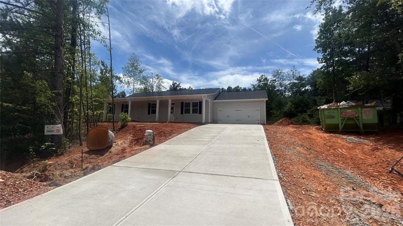 2935 Heavners Farm Ct, Lincolnton, NC 28092