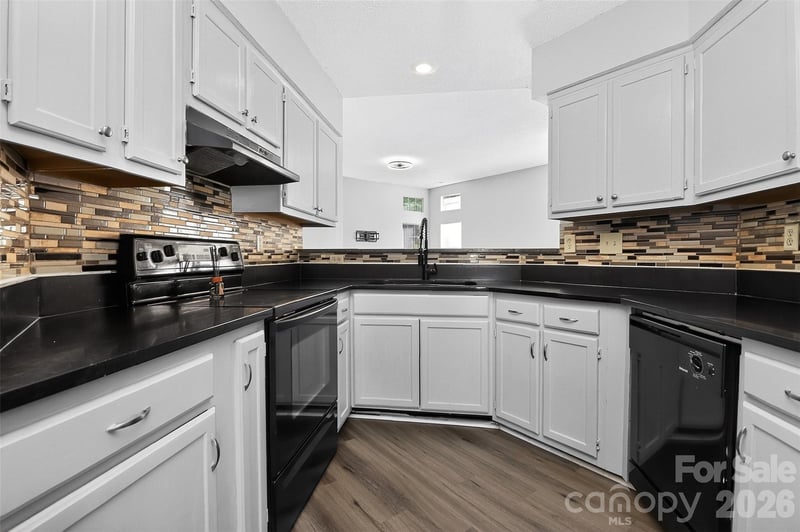4807 Pennant Pl, Charlotte, NC 28212