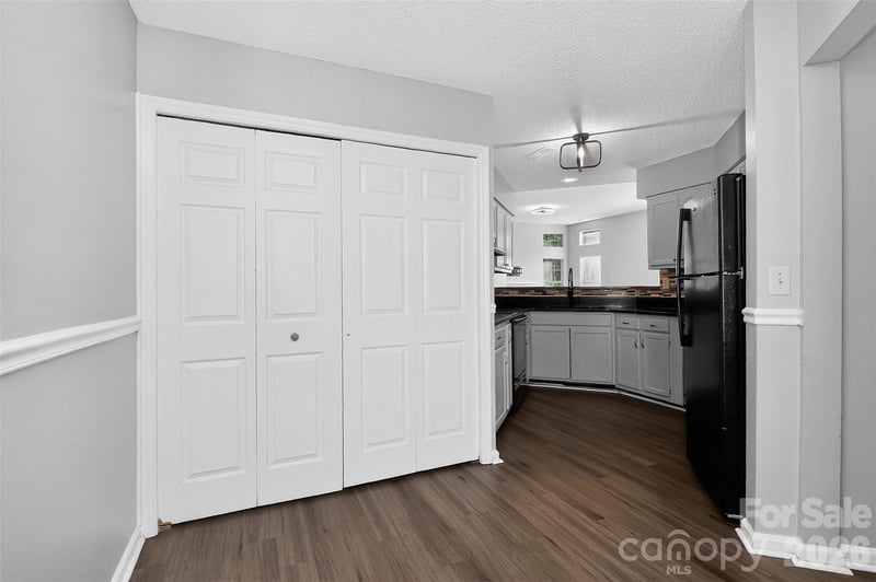 4807 Pennant Pl, Charlotte, NC 28212