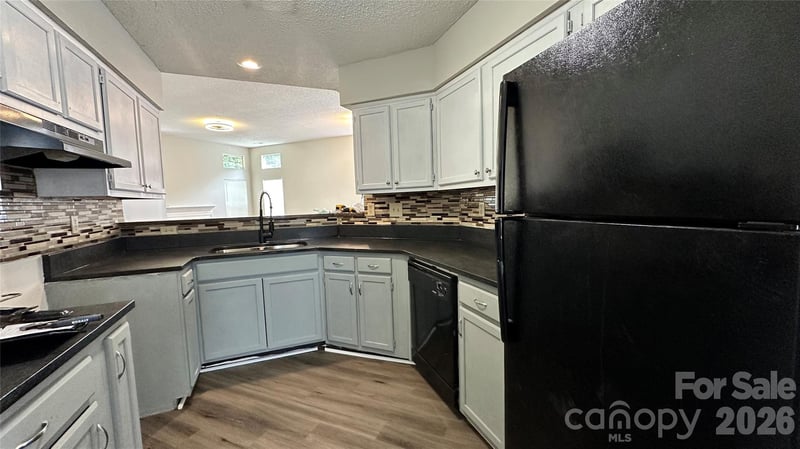 4807 Pennant Pl, Charlotte, NC 28212